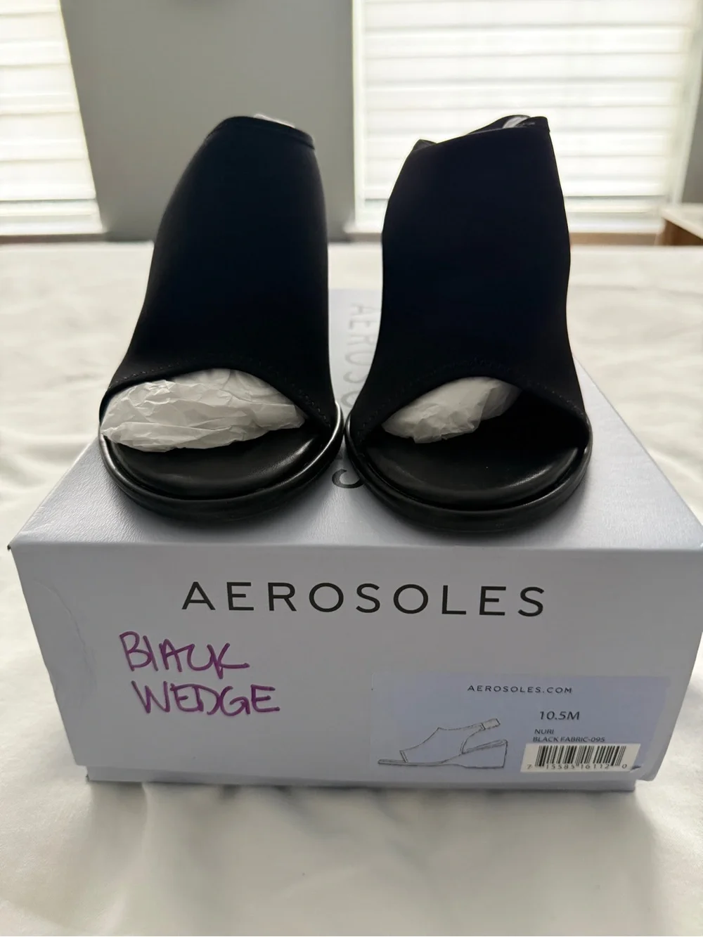 AEROSOLES Black Open-Toe Wedge Sandals Size 10.5 Never worn.